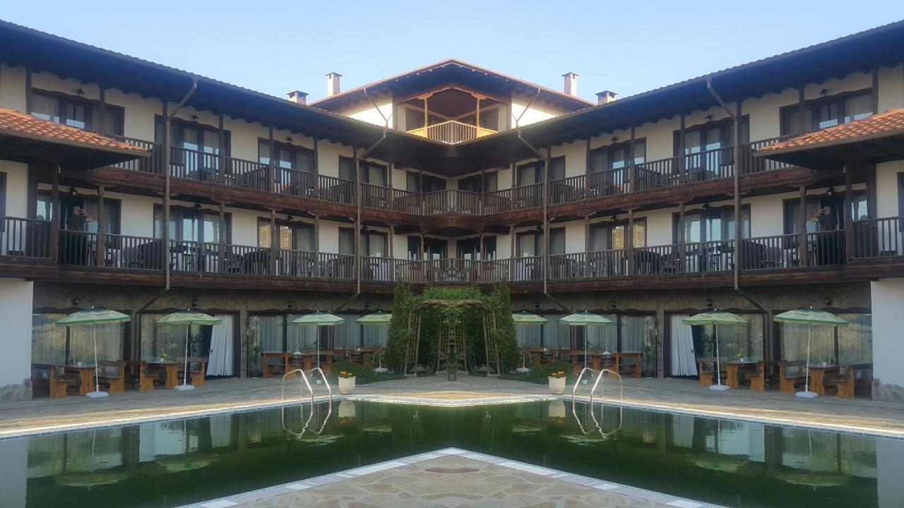 Hunting Residence Asteya Gramatikovo Exterior photo